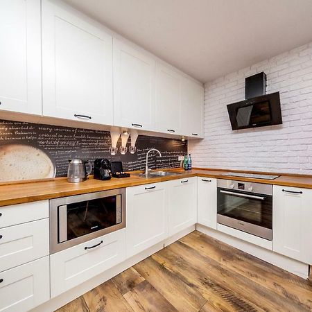 Apartament Ten By Your Freedom Варшава Екстериор снимка