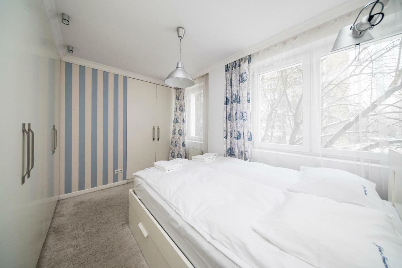 Apartament Ten By Your Freedom Варшава Екстериор снимка